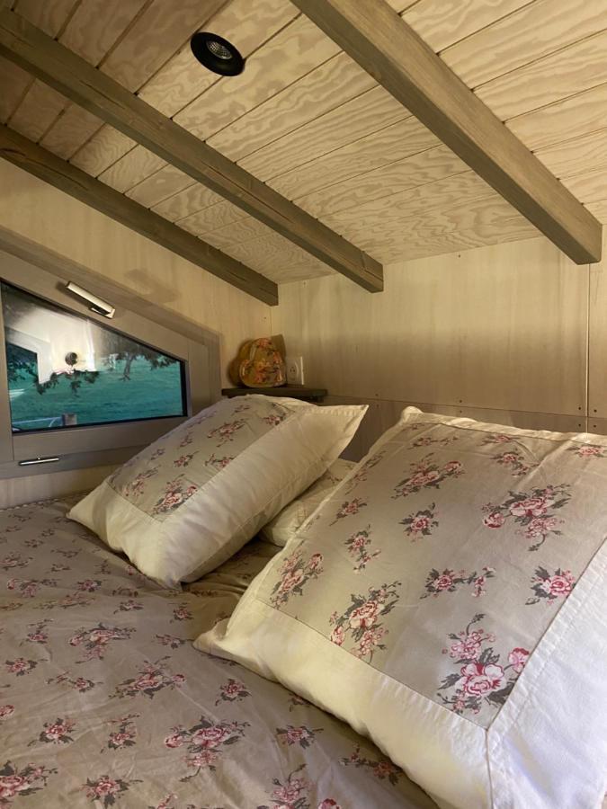 Jolie Tiny House Sous Les Grands Arbres Villa Cholet Kültér fotó