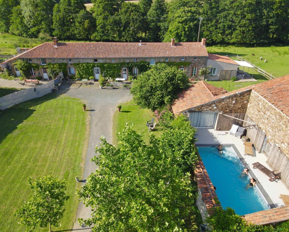 Jolie Tiny House Sous Les Grands Arbres Villa Cholet Kültér fotó