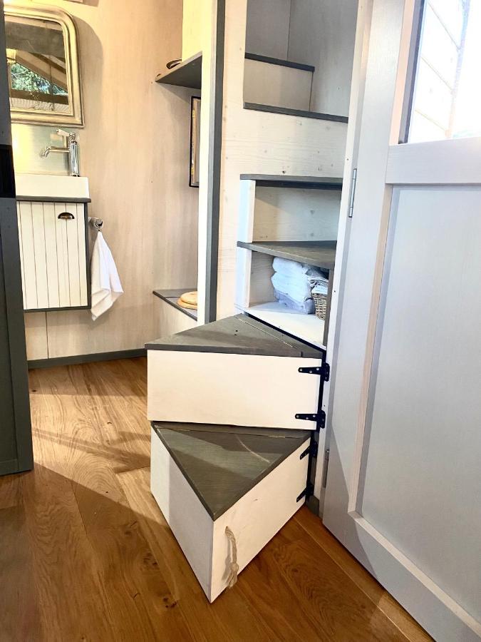 Jolie Tiny House Sous Les Grands Arbres Villa Cholet Kültér fotó